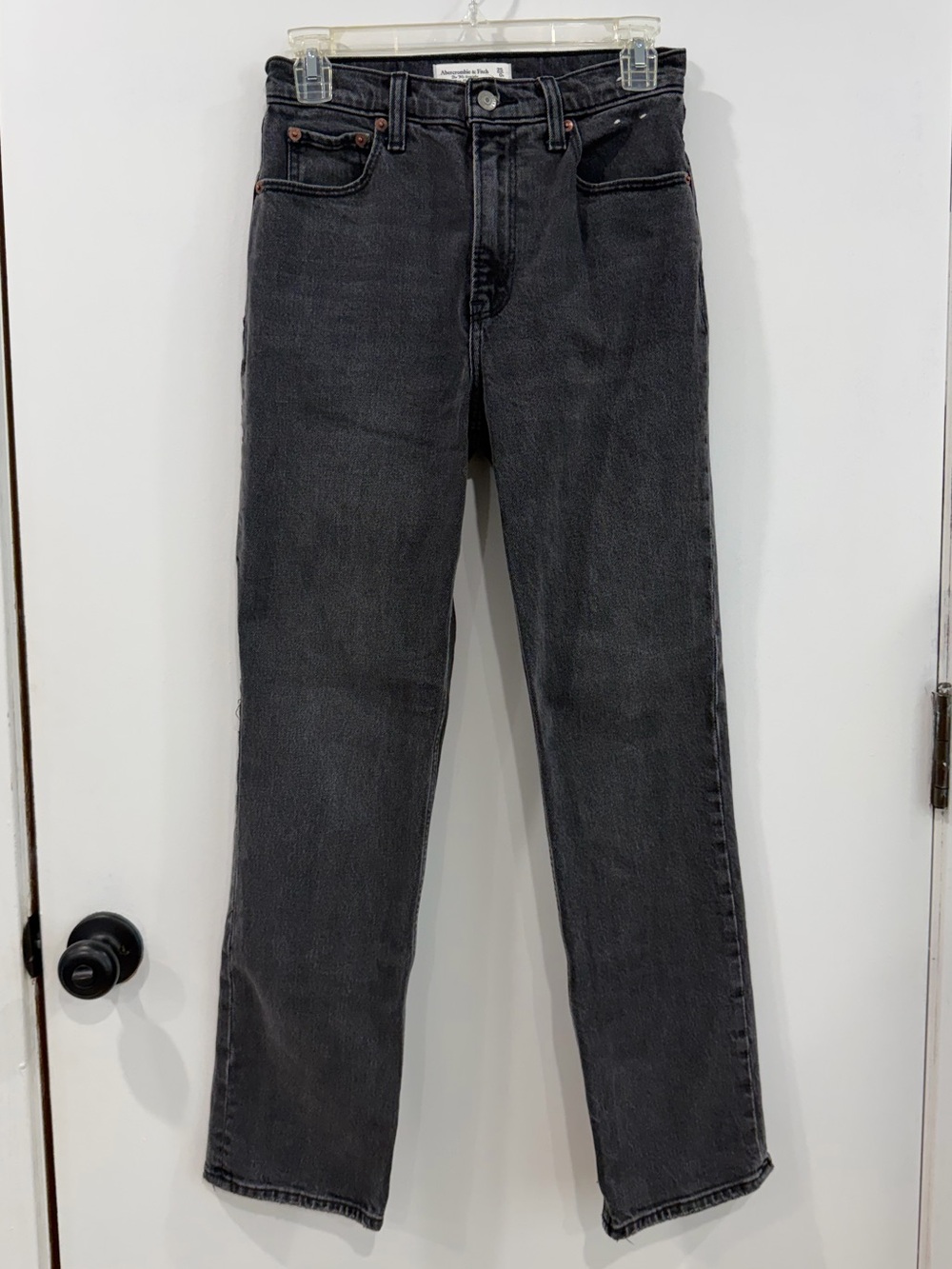 Abercrombie & Fitch 90s Straight Ultra High Rise Jeans Washed Black Size 25